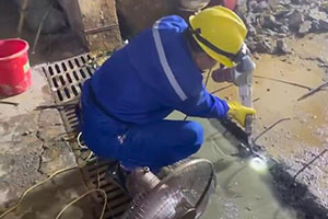 清远地下室伸缩缝堵漏施工视频